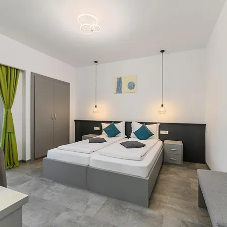 Johann Strauss Hotel 3*
