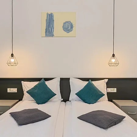Johann Strauss Hotel 3*