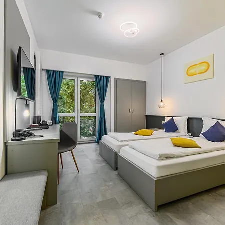 Johann Strauss Otel 3*