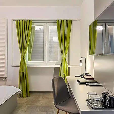 Hotel Johann Strauss 3*