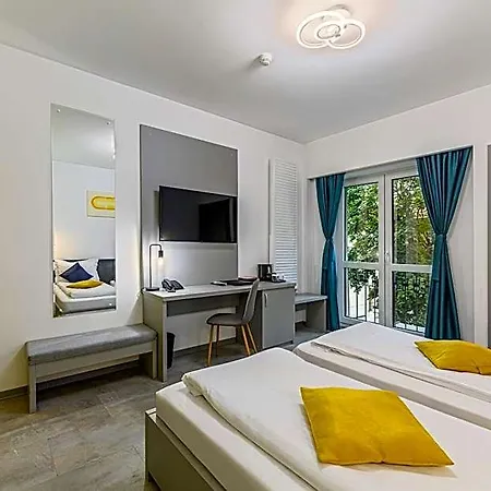 Johann Strauss Hotel 3*