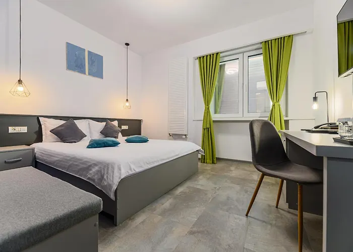 Hotel Johann Strauss 3*