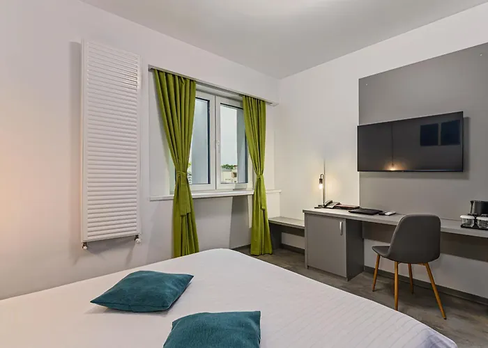 Johann Strauss 3* בוקרשט